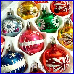 12 Vtg Poland small Hand Painted Glass Xmas Ornaments all with Paint or Mica box