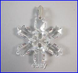 1992 Swarovski Crystal Annual Edition Christmas Snowflake Ornament in 1998 Box