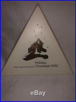 1995 SWAROVSKI CRYSTAL SNOWFLAKE ORNAMENT CHRISTMAS HOLIDAY ORNAMENT With BOX