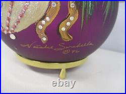 1996 NATALIE SARABELLA CHRISTMAS ORNAMENT w GOLD HOLLY LEAF BERRY & CRYSTALS 6