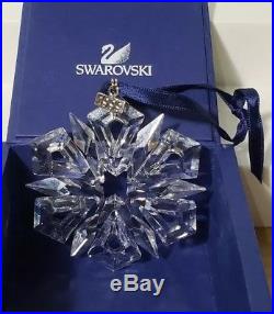 1999 Swarovski Crystal Annual Snowflake Christmas Ornament
