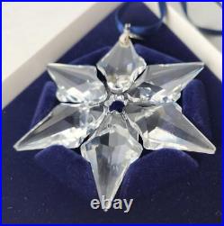2000 SWAROVSKI Annual Crystal Snowflake Christmas Ornament Complete in Orig. Box