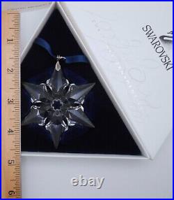 2000 SWAROVSKI Annual Crystal Snowflake Christmas Ornament with Box Paperwork H10