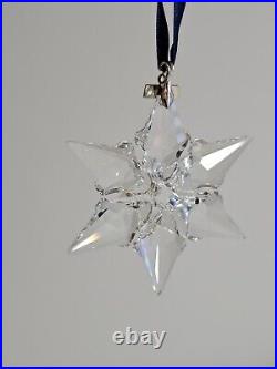 2000 SWAROVSKI Annual Crystal Snowflake Ornament. Rare Christmas Tree Decor