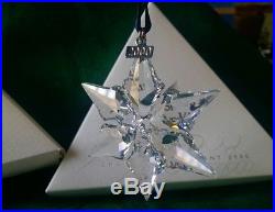 2000 Swarovski Crystal Limited Edition Annual Christmas Holiday Ornament