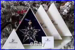 2001 Mib Swarovski Crystal Annual Christmas Ornament Star/snowflake