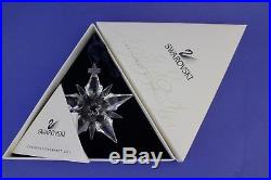 2001 Swarovski Crystal Annual Snowflake Christmas Ornament With Box