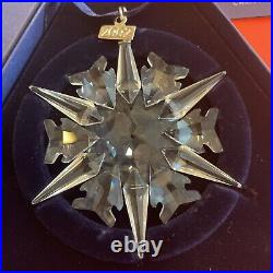 2002 Swarovski Annual Crystal Large Christmas Ornament