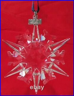 2002 Swarovski Christmas Crystal Ornament, Annual Edition, 9445 NR 200 201