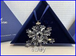 2004 SWAROVSKI Annual Christmas Snowflake Ornament Original Box EUC