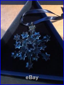 2004 Swarovski Crystal Annual Limited Edition Christmas Ornament/Snowflake