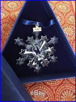 2004 Swarovski Crystal Christmas Star Snowflake Ornament Rockefeller Center