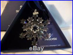 2004 Swarovski Crystal Star SNOWFLAKE CHRISTMAS ORNAMENT LE Rockefeller Center