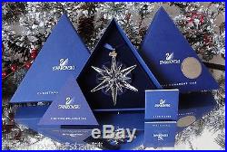 2005 MIB SWAROVSKI CRYSTAL ANNUAL CHRISTMAS ORNAMENT STAR/SNOWFLAKE #680502