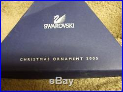 2005 SWAROVSKI CRYSTAL STAR / SNOWFLAKE CHRISTMAS ORNAMENT WITH ORIGINAL BOX