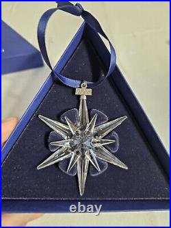 2005 Swarovski Crystal 3 Annual Christmas Holiday Ornament Box Cert Rockefeller