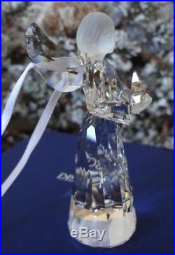 2009 Mib Swarovski Crystal Annual Angel Christmas Ornament #1006042