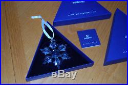 2010 Swarovski Annual Christmas Ornament Crystal Star/snowflake