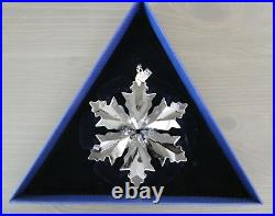 2014 Swarovski Annual Christmas Holiday Ornament Crystal Snowflake Star Box