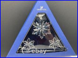 2014 Swarovski Crystal 5268822 Christmas Ornament Set Missing Certificate