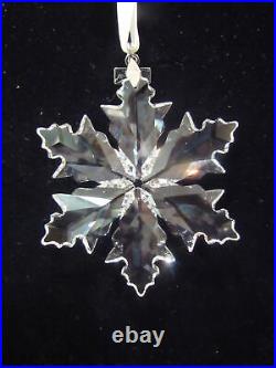 2014 Swarovski Crystal Christmas Snowflake Ornament In Original Box