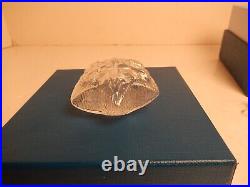 Beautiful STEUBEN SNOWFLAKE Ornament Christmas Crystal Glass Gift Mint in Box