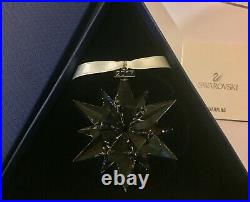 Bnib Swarovski Crystal Christmas Ornament Annual Edition Snowflake Star 2017