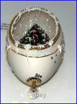Carved Lattice Goose Egg Ornament, Christmas Tree, Swarovski crystals, signed