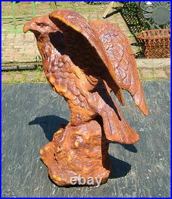 Cast Iron Rust Proud Eagle Statue/Crystal Palace/Garden Ornament/Bird Feature