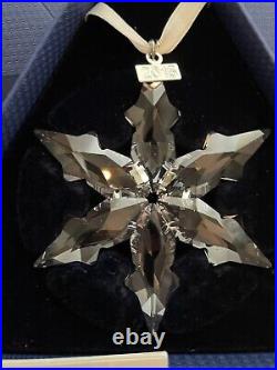 NEW 2015 Swarovski Crystal 3 Annual Christmas Holiday Ornament Box 5099840