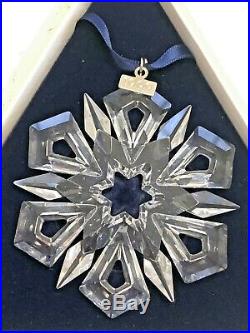 NIB Swarovski Crystal 1999 Annual Snowflake Holiday Christmas Ornament A. 9445