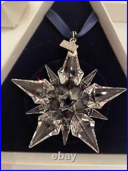 New 2001 Swarovski Crystal Holiday Christmas Annual Ornament Box Cert 267941