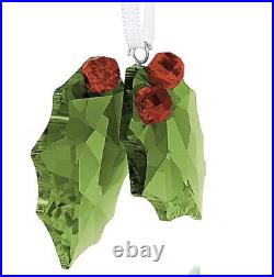 New In Box 100% Authentic Swarovski Holly Leaf Green Crystal Ornament #5286155