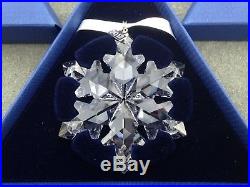 New NIB Swarovski Annual 2012 Large Crystal Snowflake Star Christmas Ornament