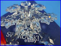 SWAROVSKI- Annual 2004 CHRISTMAS ORNAMENT- MINT with Box Crystal Snowflake