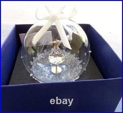 SWAROVSKI CHRISTMAS 2021 ANNUAL BALL ORNAMENT With Tree #5596399 NEW IN BOX