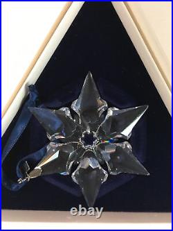 SWAROVSKI CRYSTAL 2000 ANNUAL SNOWFLAKE CHRISTMAS ORNAMENT WithBOX EXCELLENT