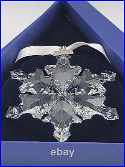 SWAROVSKI CRYSTAL 2012 ANNUAL SNOWFLAKE CHRISTMAS ORNAMENT WithBOX EXCELLENT