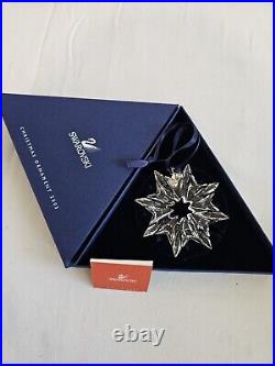 SWAROVSKI CRYSTAL LARGE 2003 ANNUAL SNOWFLAKE STAR ORNAMENT. Rare Christmas Tree