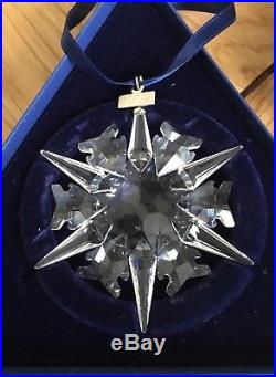 SWAROVSKI Crystal 2002 CHRISTMAS ORNAMENT Snowflake 288802 MIB retired rare