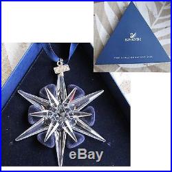 Stunning Swarovski Crystal 2005 Annual Christmas Snowflake Ornament