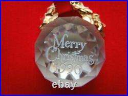 Swarovski 1990 Giftware Suite Christmas Ornament