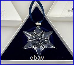 Swarovski 2000 Christmas Crystal Snowflake Ornament in Box & COA 88630