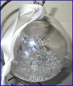 Swarovski 2020 Annual Exclusive Christmas Ball with Swan Crystal Ornament MINT