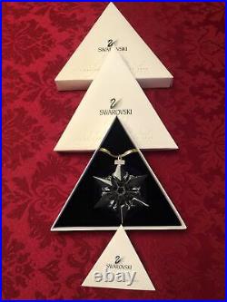 Swarovski Annual 2000 Snowflake Christmas Ornament. With original box and sleeve