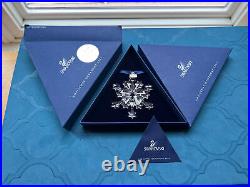 Swarovski Annual edition 2004 Christmas ornament 631562 New in box