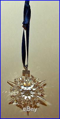 Swarovski Crystal 2002 Christmas Ornament
