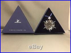 Swarovski Crystal 2002 Christmas Star Snowflake Ornament with Box