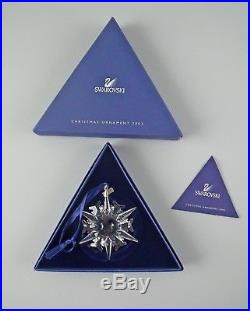Swarovski Crystal 2002-SNOWFLAKE Annual Christmas Ornament with Box & COA
