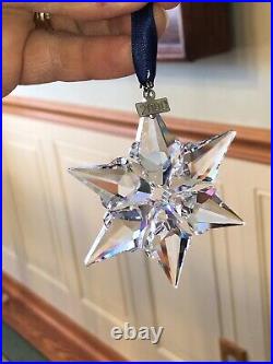 Swarovski Crystal 9445 200 001 Christmas 2000 Snowflake Ornament 243452 In Box